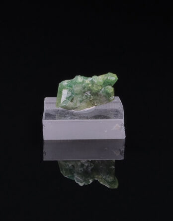 chromiferous vesuvianite  jeffrey mine