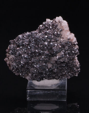 hematite on quartz  filon bernardstein