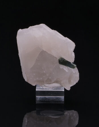 tourmaline var elbaite and quartz  paprok