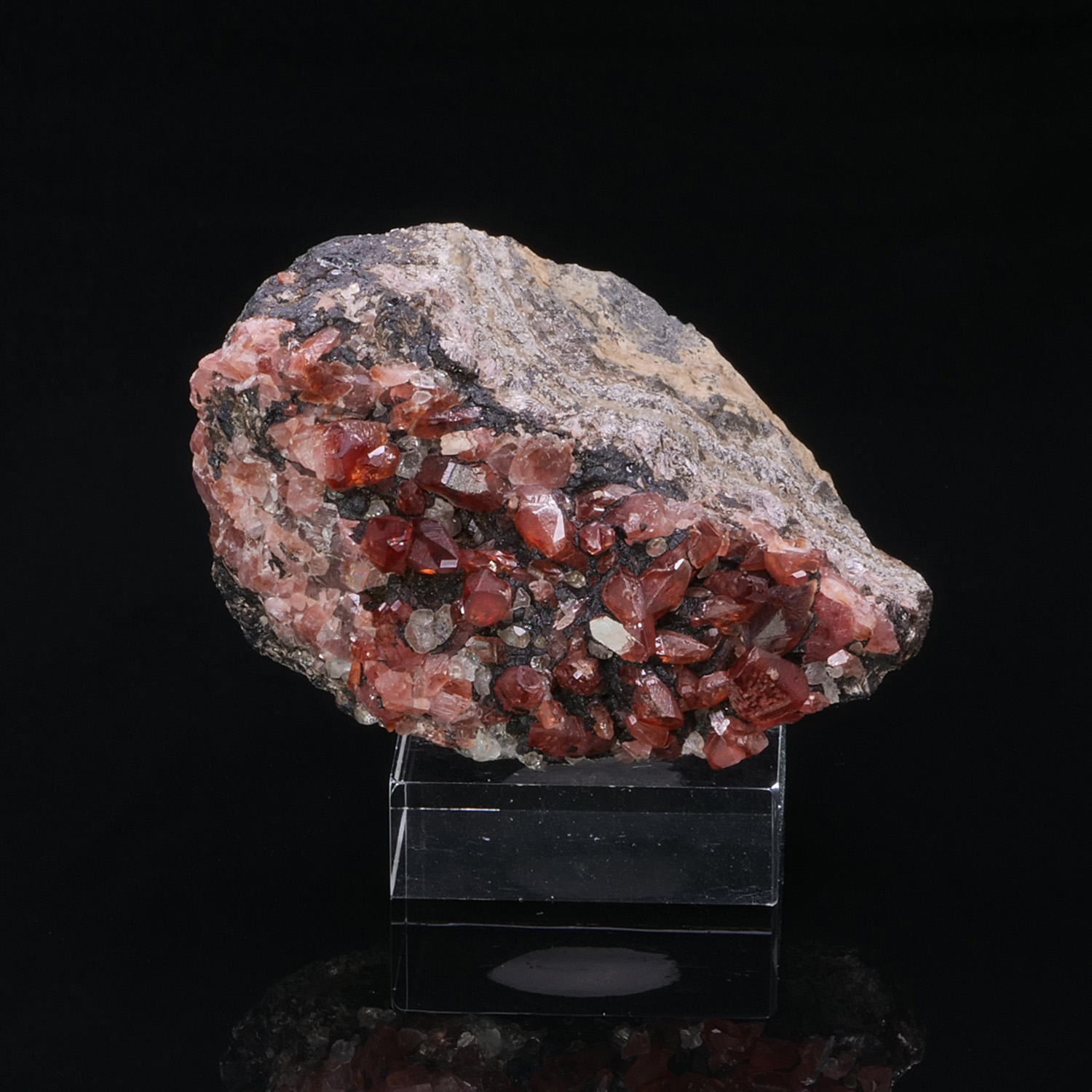 Rhodochrosite from Moanda mine Gabon Rhodochrosite from Moanda mine Gabon