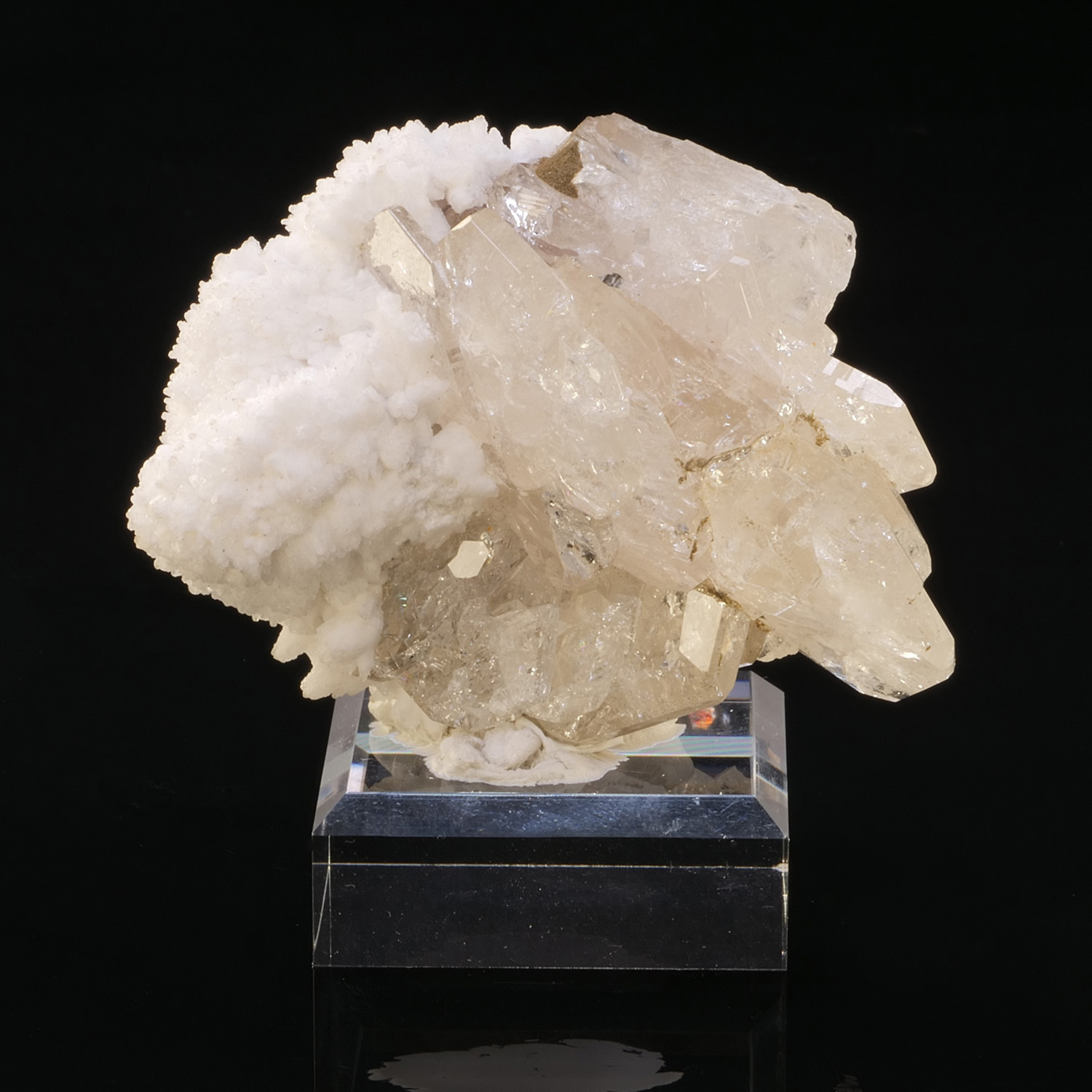 Apatite Albite Mineas Gerais Brazil Apatite Albite Mineas Gerais Brazil