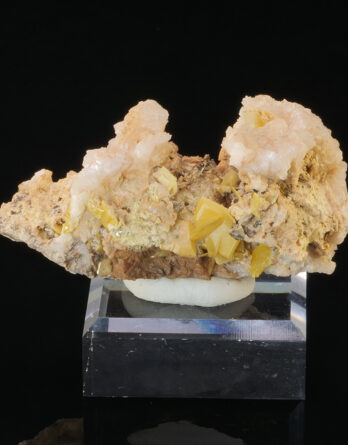 Wulfenite Sidi Amer Morocco