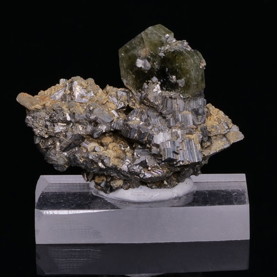 Apatite and Arsenopyrite from Panasqueira