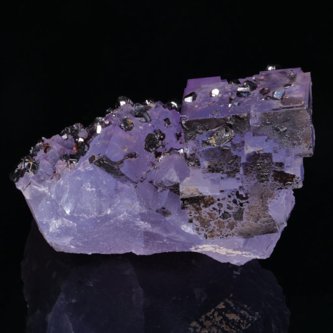 Sphalerite on Fluorite from Denton Mine, USA
