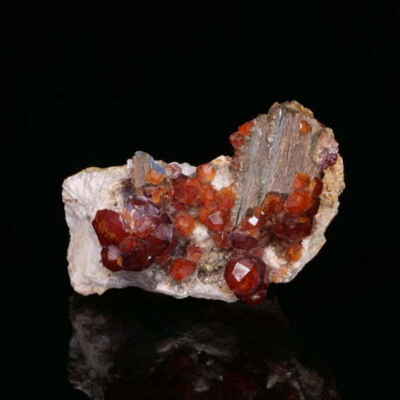Garnet and Muscovite from China