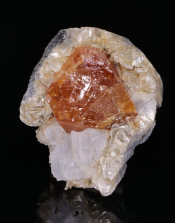 Scheelite from Pingwu Mine, China