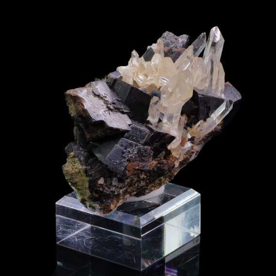 Quartz and Siderite from Vizille